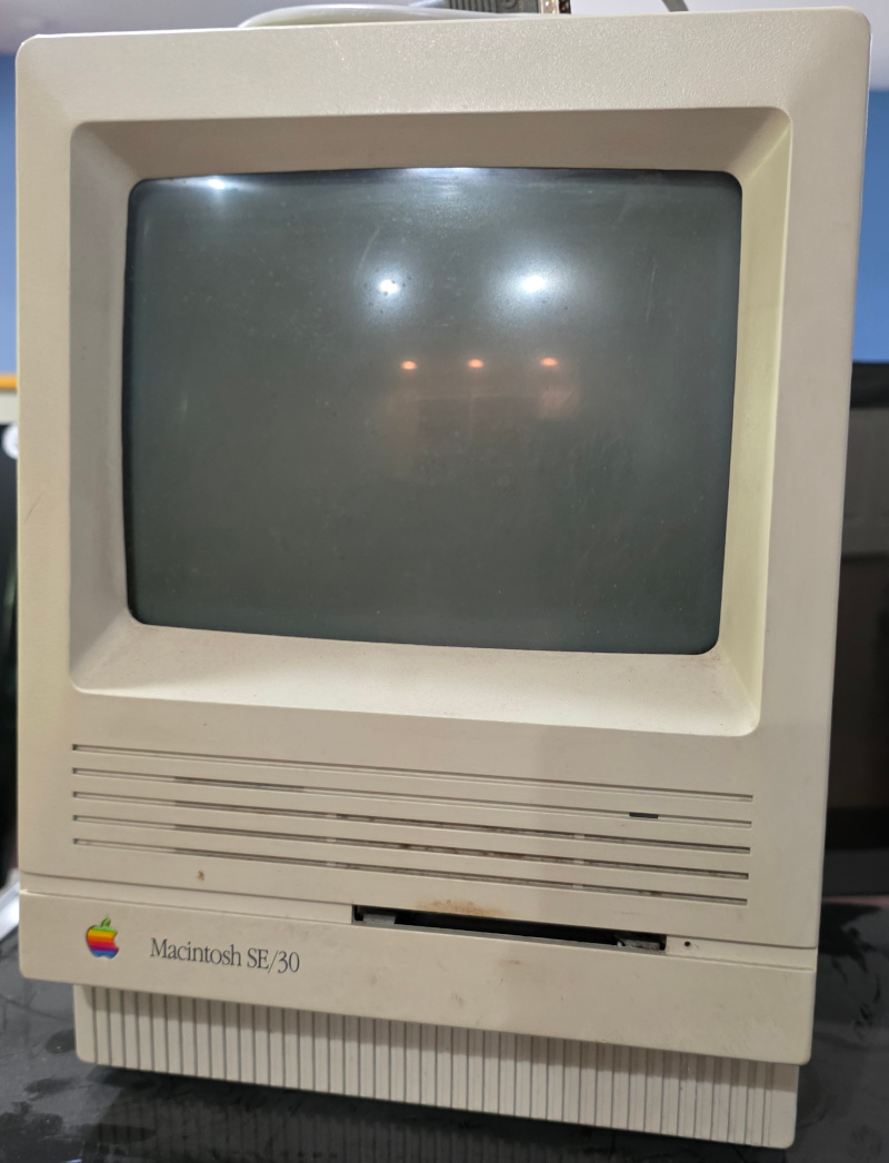 Macintosh SE/30
